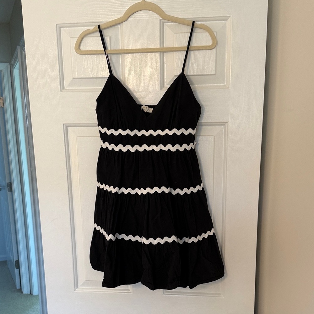 Promesa Black and White Striped Dress